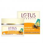 Lotus Herbals Quincenourish Quince Seed Facial Massage Cream, 250g